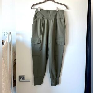 Athleta Venice High Rise Cargo Jogger